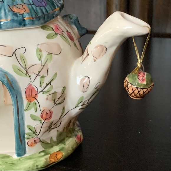 Vintage Dragonfly Teapot Candle Holder - Picture 15 of 16